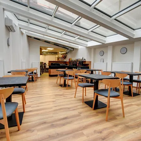 Karlova 4* Prague