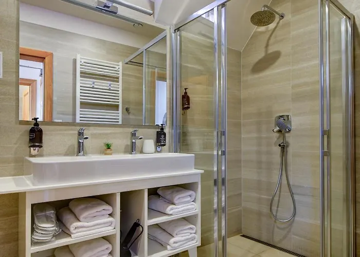 Karlova Hotel 4*