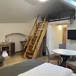 Karlova Hotel 4*