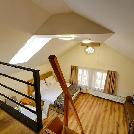 Karlova 4* Praga