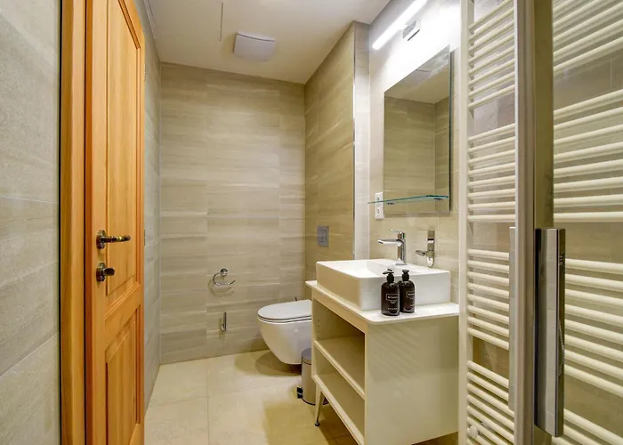 Karlova Hotel 4*