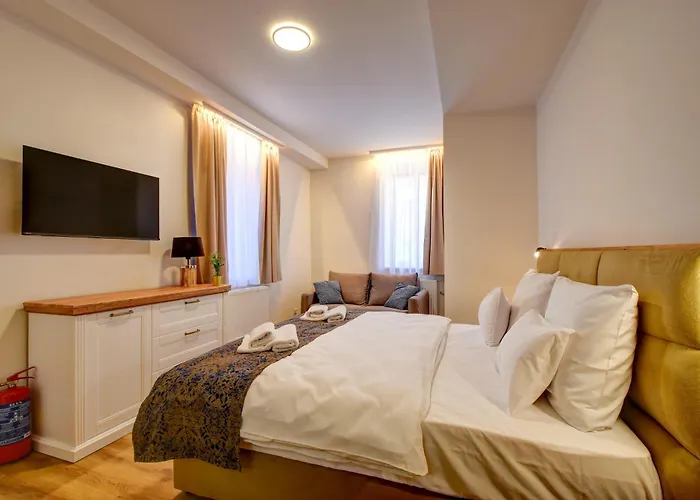 Karlova Hotel 4*