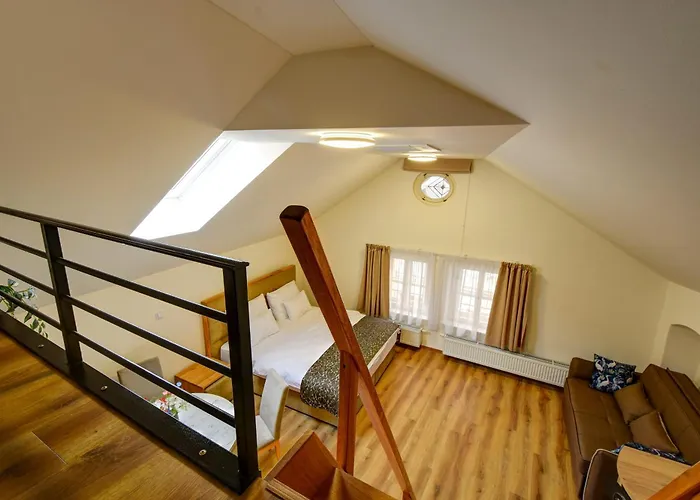 Karlova 4* Praga