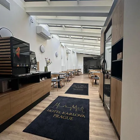 Karlova Hotell