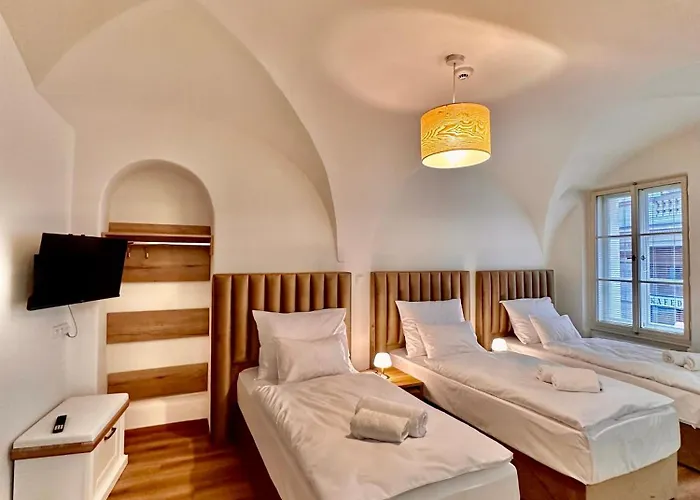 Karlova Hotell 4*